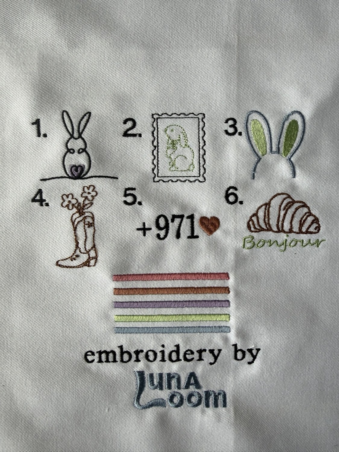 Custom tote with Dubai motifs and embroidered illustrations